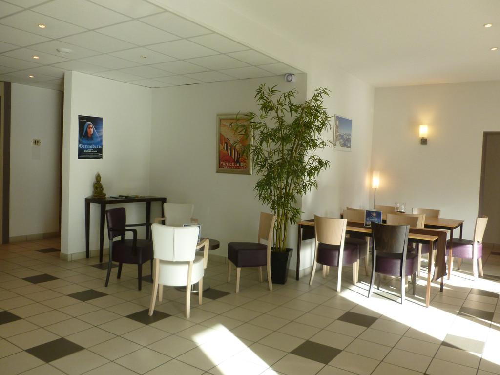 Appart'Hotel - Residence La Closeraie Lourdes Luaran gambar